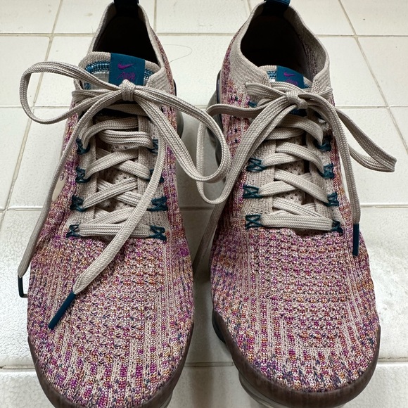 Nike Air women’s Vapormax fly knit trainer - like new! - Picture 6 of 6